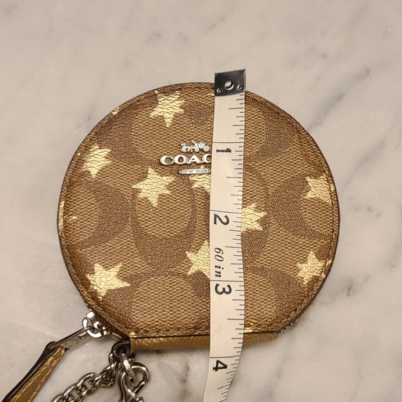 COPY - COACH  Coin Purse /Key chain - Picture 4 of 11